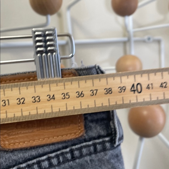 Levi's - Wedgie Straight Denim Jeans - Light Black - 30x26 - Picture 9 of 14